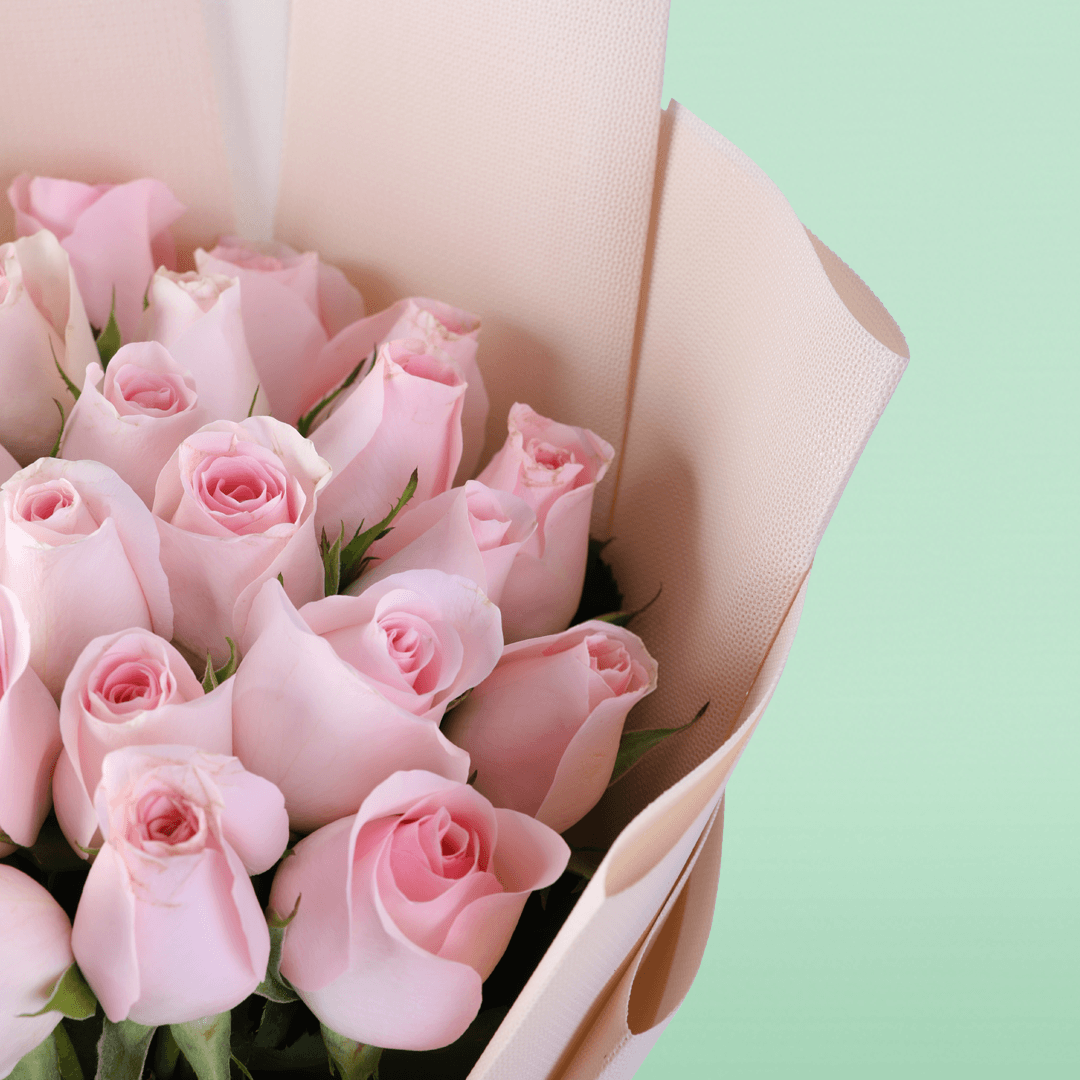 Pink Rose Bouquet for Mom with 25 pink roses and Mother’s Day card
