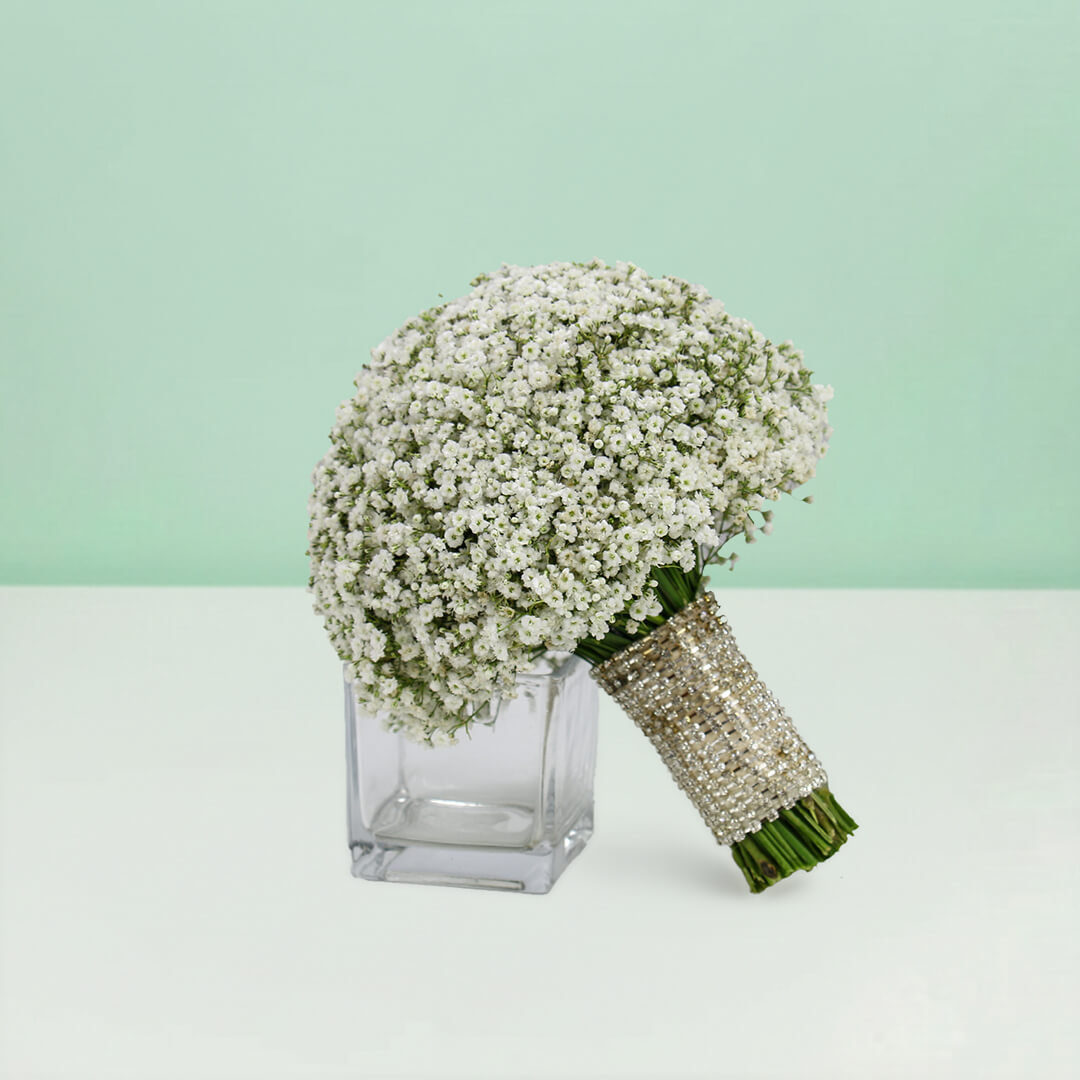 Elegant Gypsophila Baby’s Breath bridal flower bouquet for weddings and romantic bridal celebrations