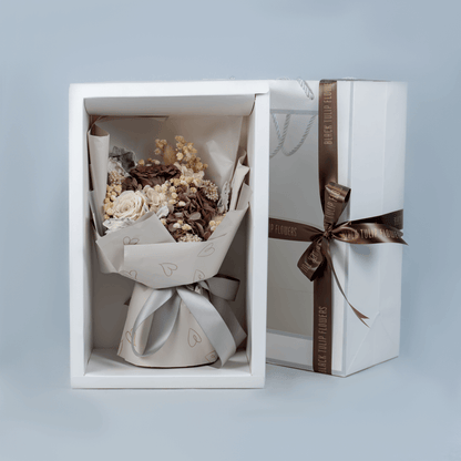 Tranquil Beauty  - Preserved Bouquet - Image 3