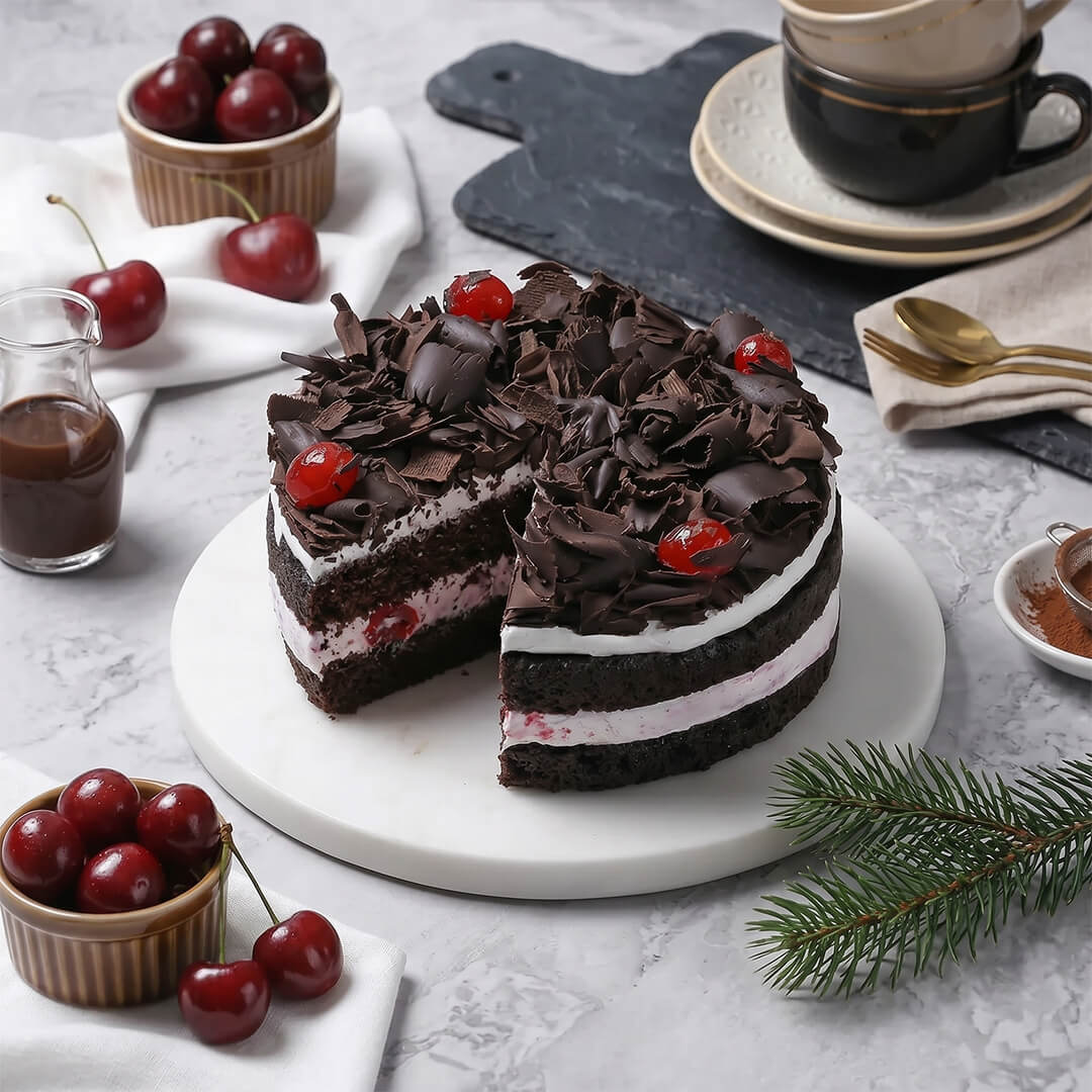 Black Forest Delight Cake - 1/2kg