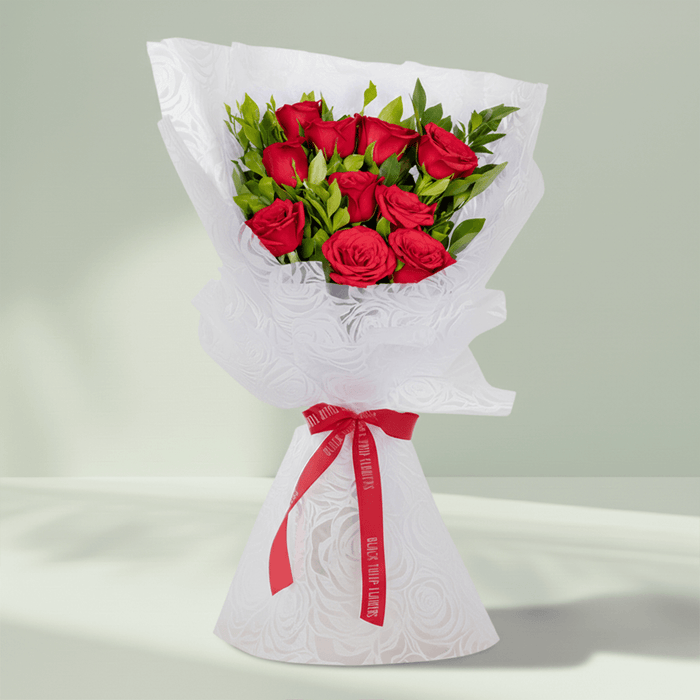 Ruby Red - 10 Red Roses Bouquet