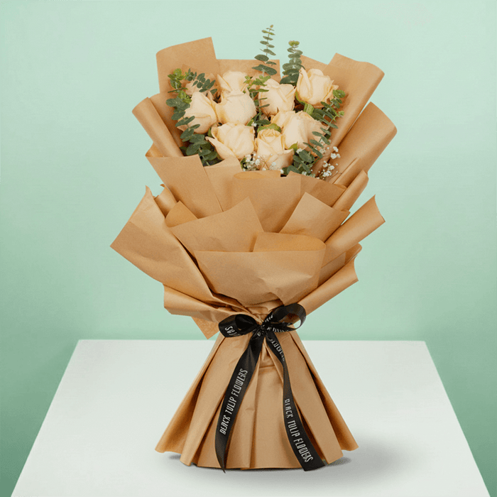 10 Peach Roses Bouquet