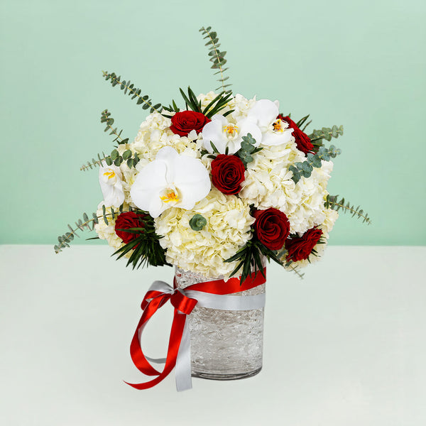 Splendid Mix White and Red Flowers