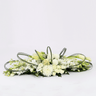 Long and low arrangement - White Theme