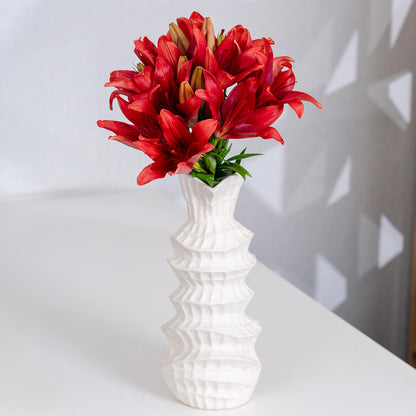 Asiatic lily flowers with broad petals and large open blooms arranged as fresh cut stems