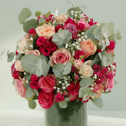 Creamy Flower Bunch - Image 2