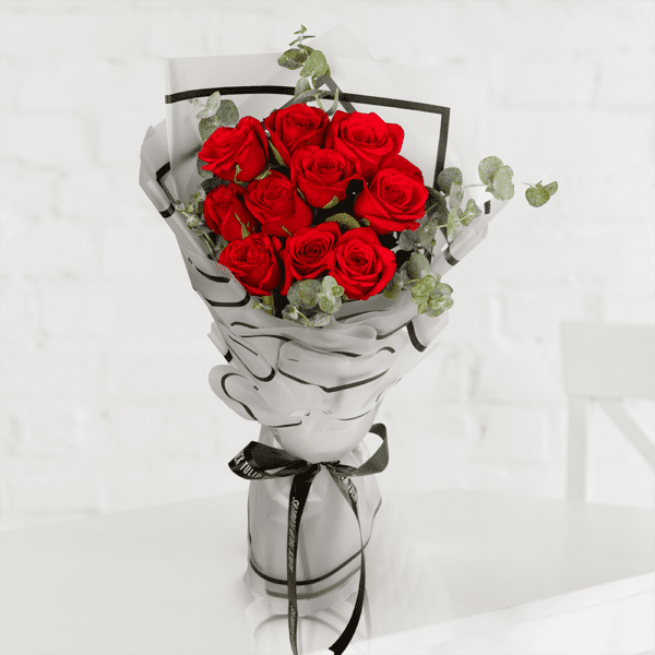 Buy Red Roses 10 Red Roses Bouquet Same day delivery btf.in
