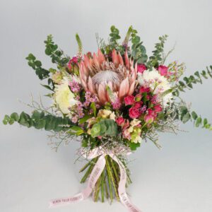 Blooming with Beauty: Send Protea Flower, Wild Flower Bouquet