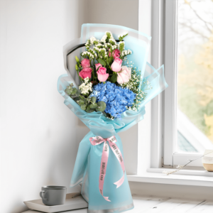 You are the woman - Order Now Blue Hydrangea Bouquet in a box, Rose Day Roses