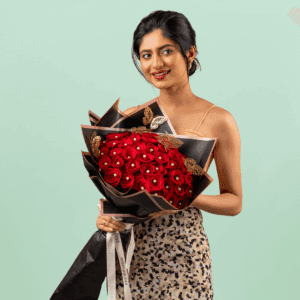 Valentine Day Roses Delivery - Black Tulip Flowers | The Best Roses for Your Loved Ones