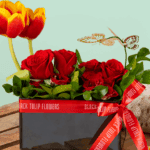 Roses say love (1)