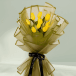 Golden Glow – 10 Stem Yellow Tulips (4)